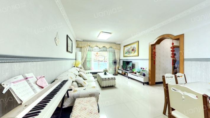 豪润名苑二手房实景图