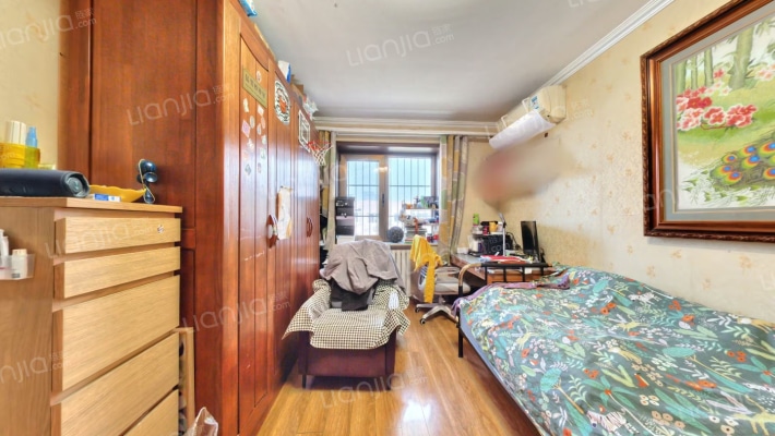 兴化路2号院二手房实景图