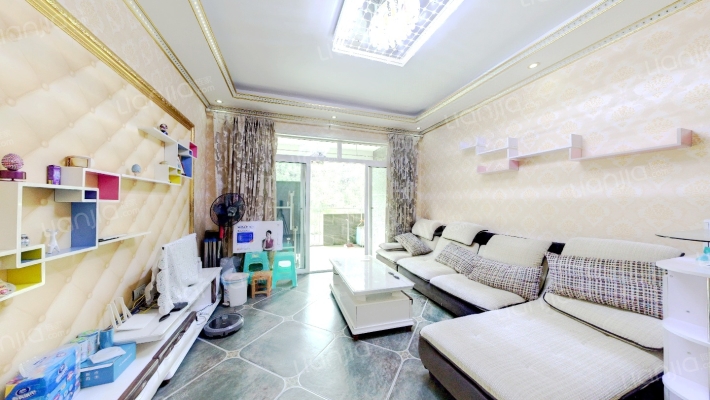 江山华庭二手房实景图