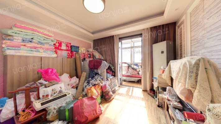 运银公寓二手房实景图