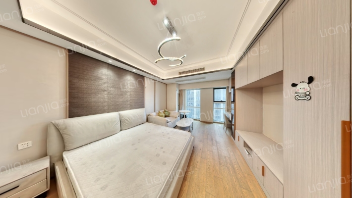 绿地商业中心二手房实景图