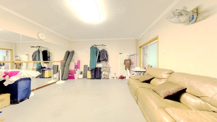 人济山庄二手房实景图