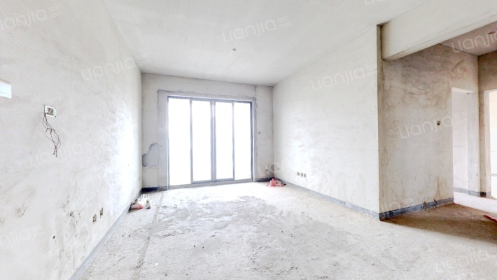 诚杰壹中心二手房实景图