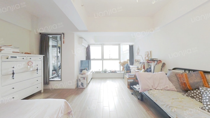 昆仑中心二手房实景图