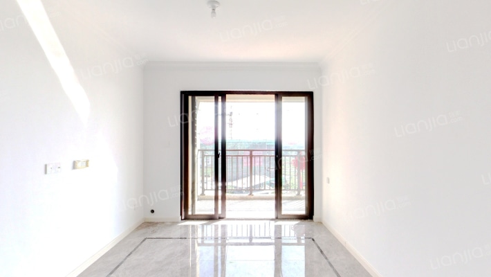 新城吾悦华府二手房实景图