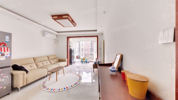 百合花园二手房实景图