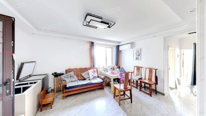 盛坤新苑二手房实景图