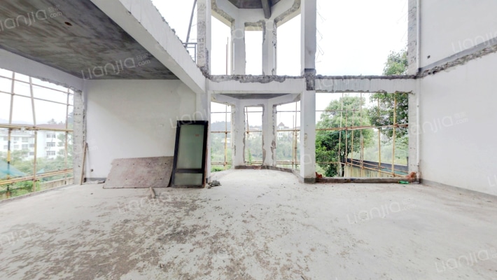 森林湖山庄南区二手房实景图