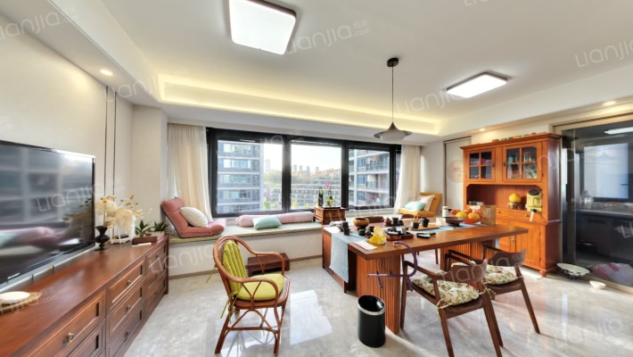 绿城樾鸣春晓园二手房实景图