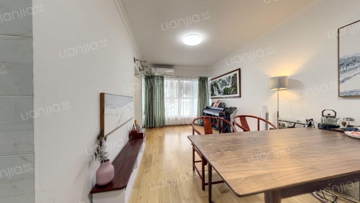 跃华园二手房实景图