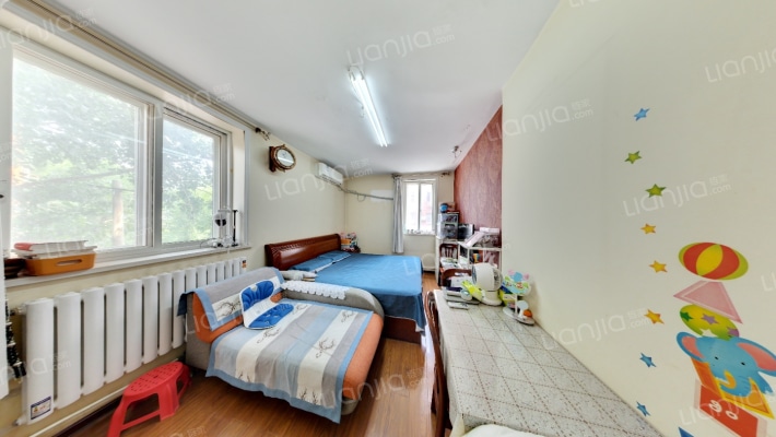 昆营里二手房实景图