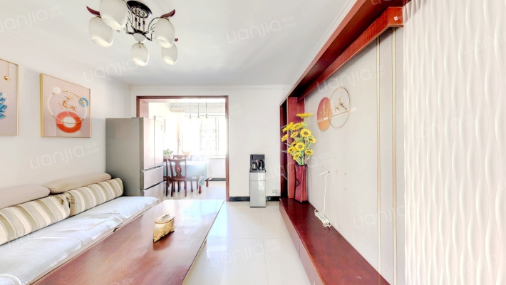 日新小区二手房实景图