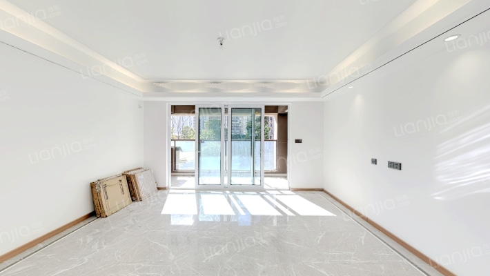 万科尊鹏雲著二手房实景图