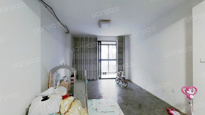 卓典花苑二手房实景图