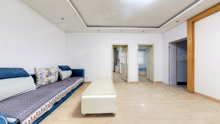 粮食局宿舍二手房实景图