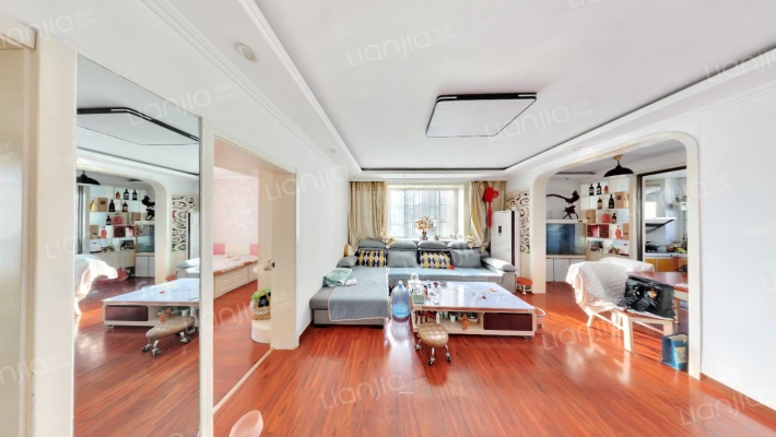 荣和广场二手房实景图