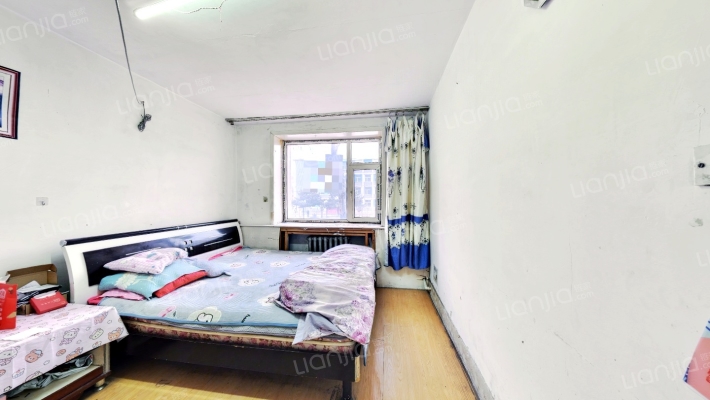 一汽30B街区二手房实景图