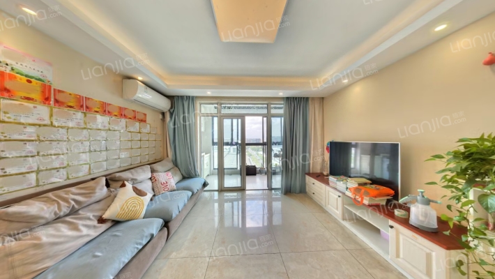 华鸿汇盛德堡二手房实景图