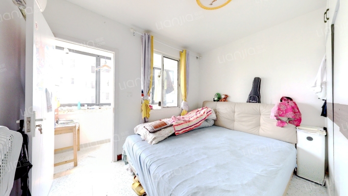 潼泾新村二手房实景图