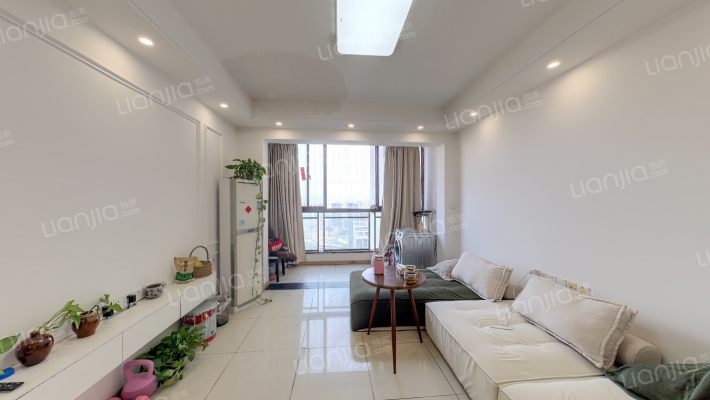 富力城瀚湖A区二手房实景图