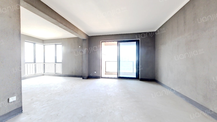 龙润中港名都二手房实景图