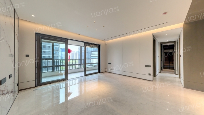 越秀和樾府二手房实景图