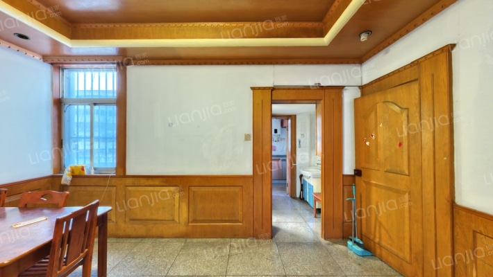 安装公司二手房实景图