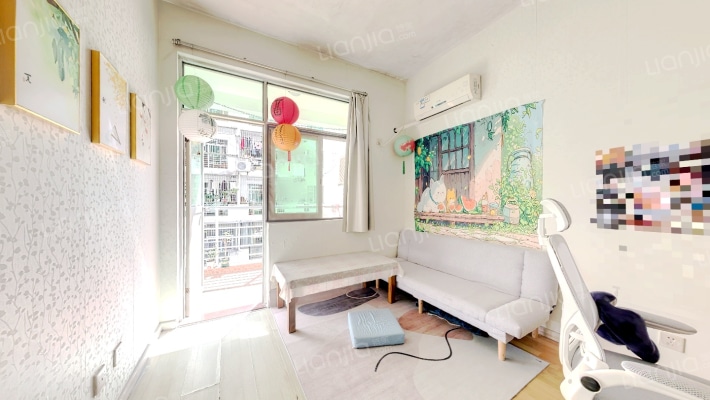 华昱花园二手房实景图