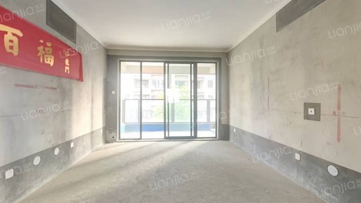 华龙门二手房实景图