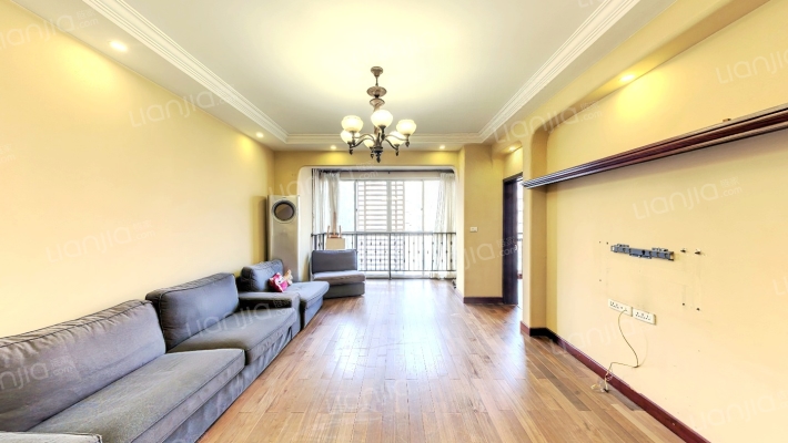 财富中心国际公寓二手房实景图