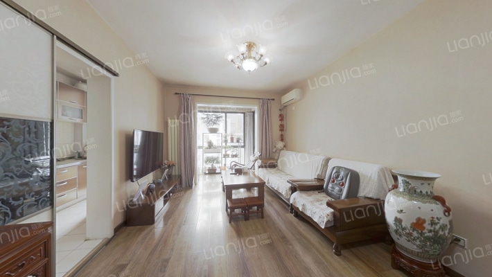 先春园纪春里二手房实景图