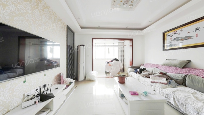 东飞花园二手房实景图