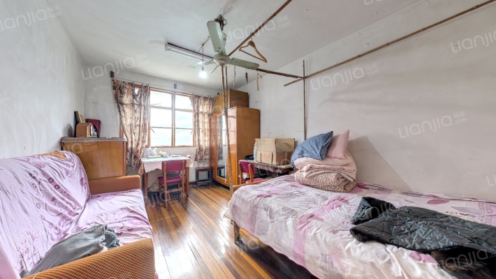 海阳一村二手房实景图