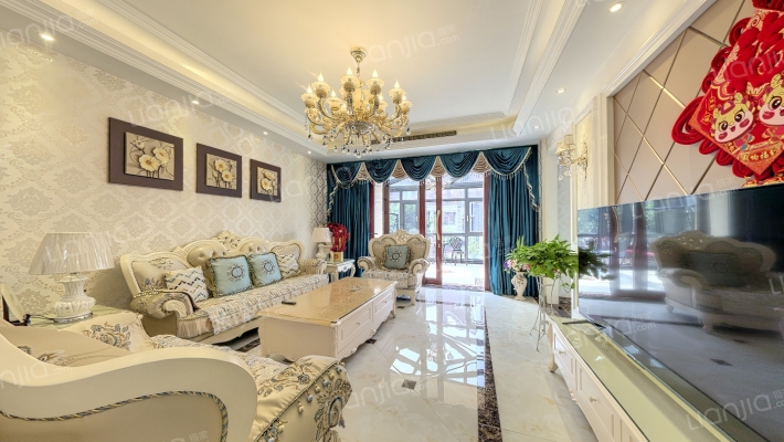 沿海翡丽英伦二手房实景图