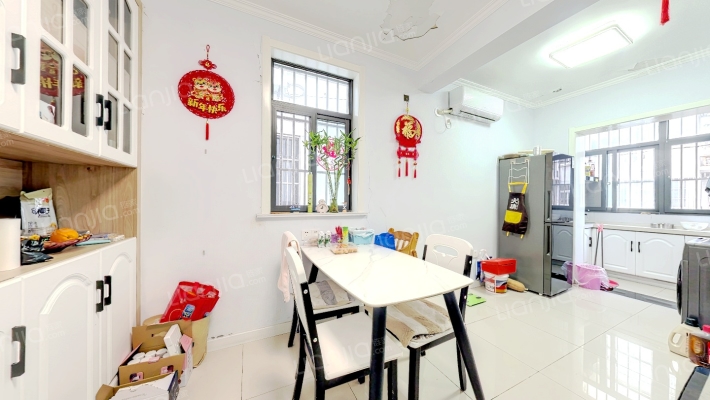 附中宿舍二手房实景图