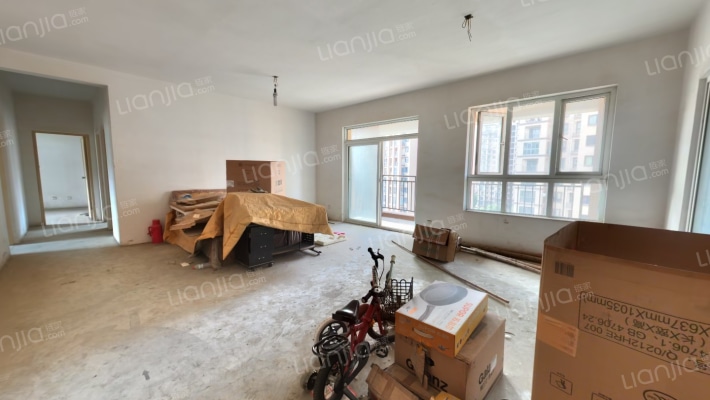 龙湖社区2期二手房实景图