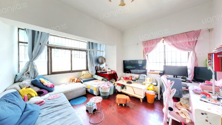 中环大厦二手房实景图