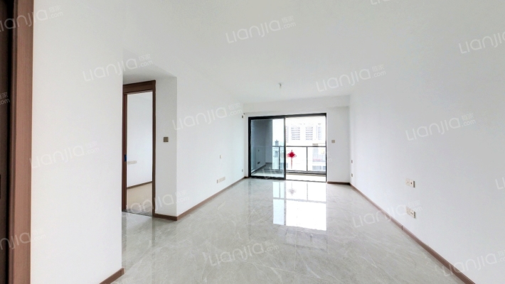 金湾宝龙城二期二手房实景图