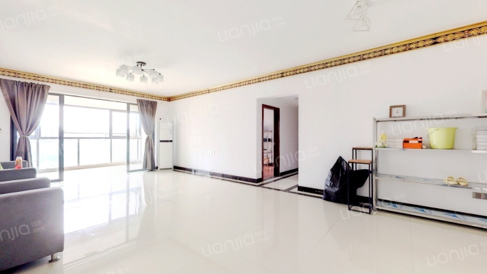 黄金海岸二手房实景图