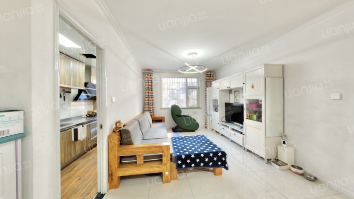 美立方二手房实景图