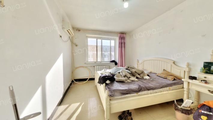 华岩南里社区二手房实景图