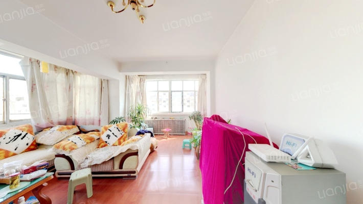 金雁电器厂家属院二手房实景图