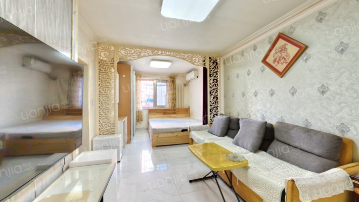 铁路宿舍二手房实景图