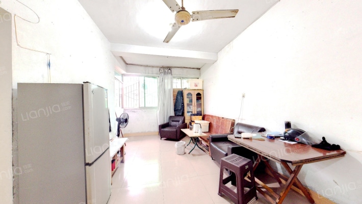 兰花小区六小区二手房实景图
