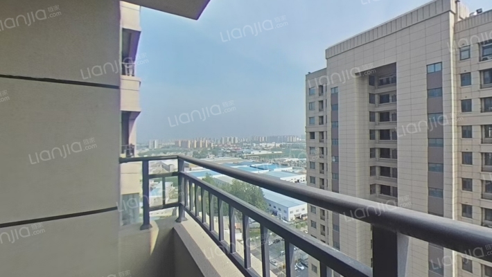 高尚嘉苑二手房实景图