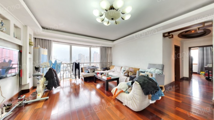 东河锦园二手房实景图