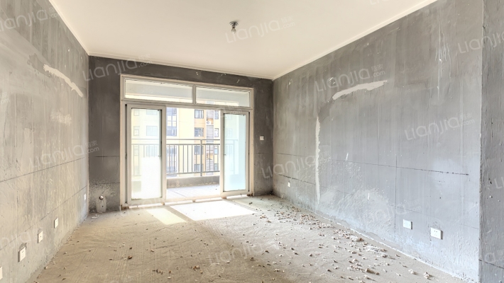 坤宇凯旋城二手房实景图