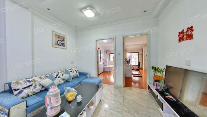 凯马汽车用品城二手房实景图