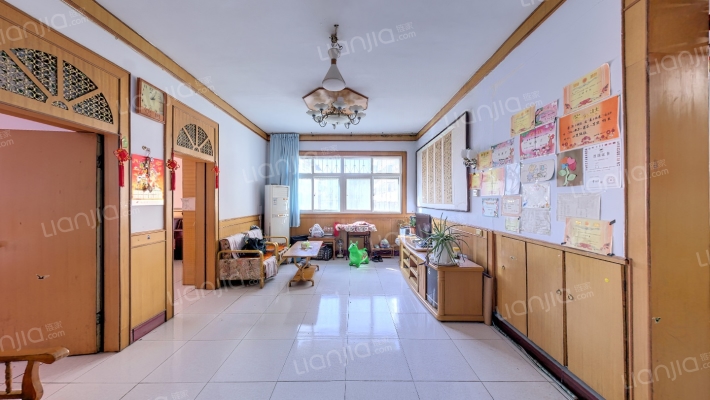 市容大队家属院二手房实景图