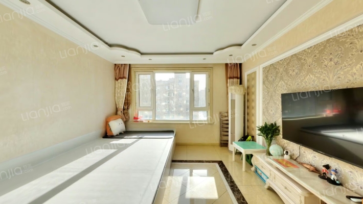 新星宇和润A区二手房实景图